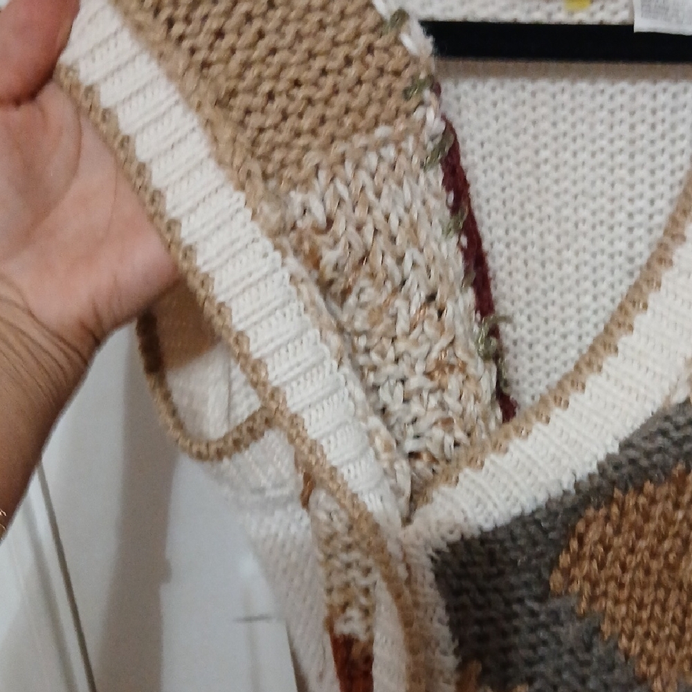 Patchwork Knit Vest - Picture 12 of 13